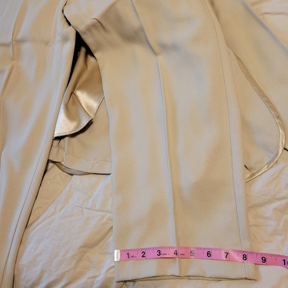 R.J. & CO vintage women's Tan satin trim pants suit 3 piece set size 8 - Picture 8 of 16